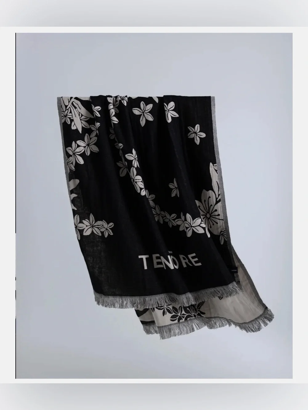 TENŌRE X Slowtide Lei Driftweave Towel New NWT
